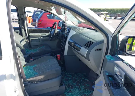 2010 Dodge Grand Caravan Sxt из США, поврежденный, VIN 2D4RN5D1XAR121606